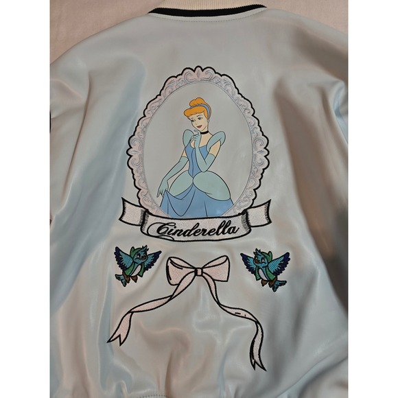 Disney Princess Cinderella Kids Varsity Jacket Light Blue Full Zip Size 7/8 - Picture 3 of 9